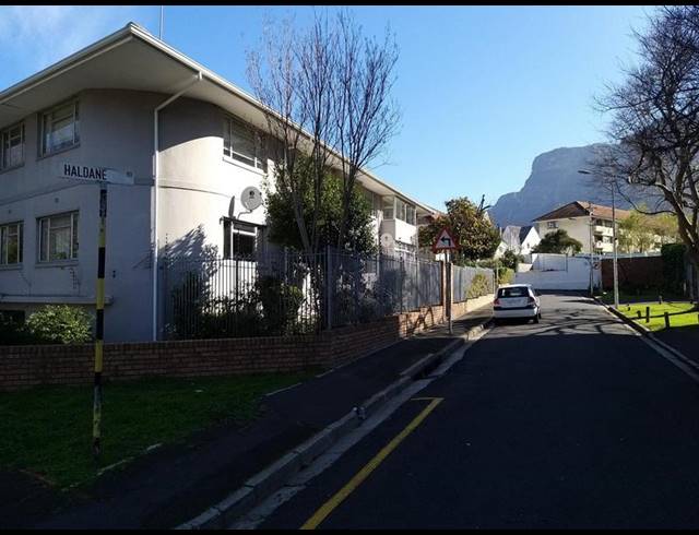 3 BEDROOM PROPERTY TO RENT IN RONDEBOSCH